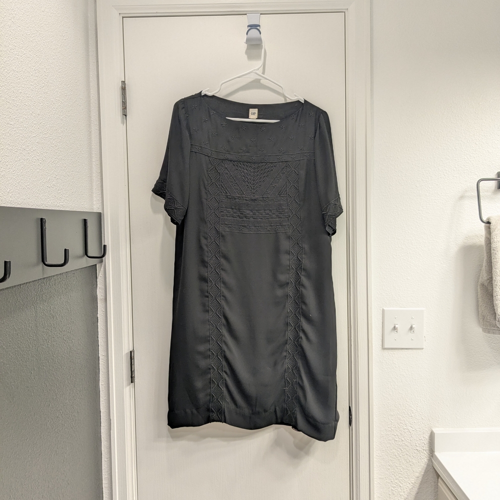 Elegant GAP Women's Dress